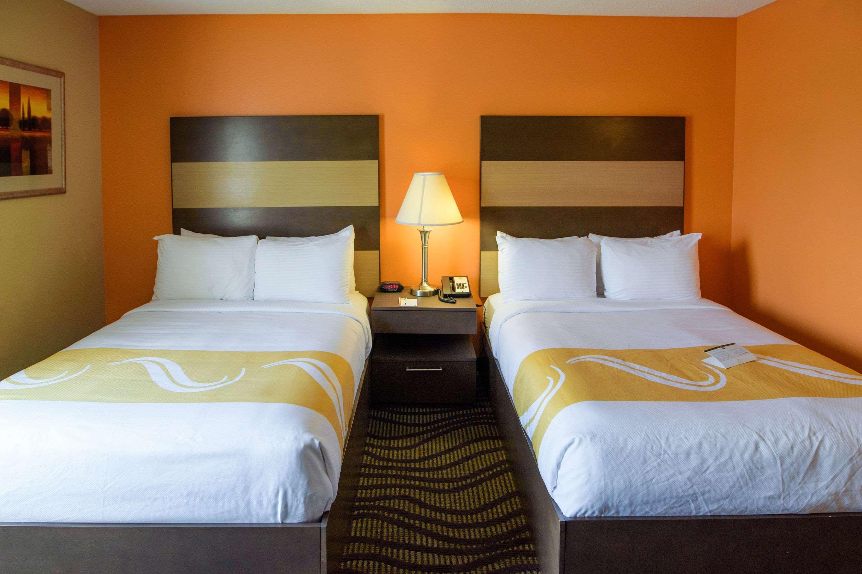 Quality Suites Memphis/ Wolfchase Galleria Екстериор снимка